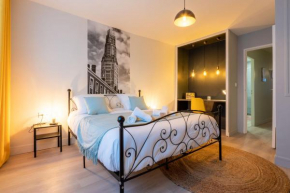 LE PERRET-CATHEDRALE B&B INN Centre-Ville WIFI NETFLIX